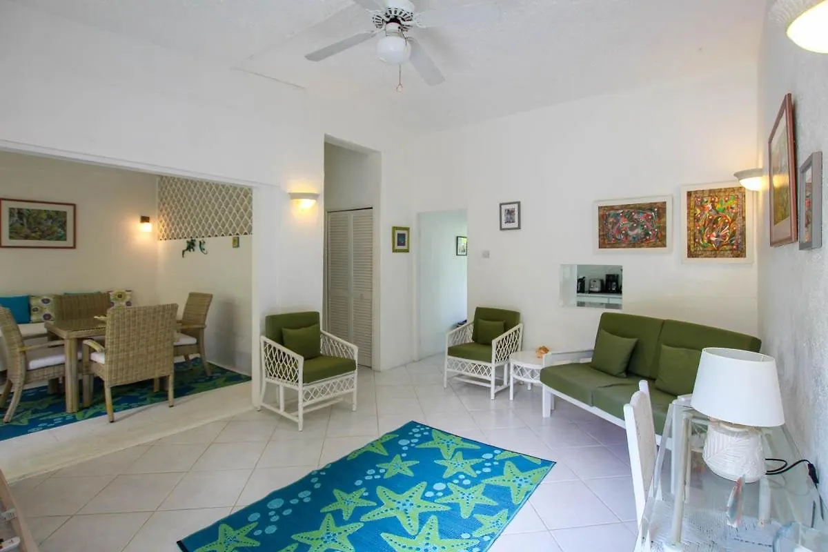 Holiday home 2 Minute Walk To Beach & Pool - Casual 2-Bed House Home Saint James